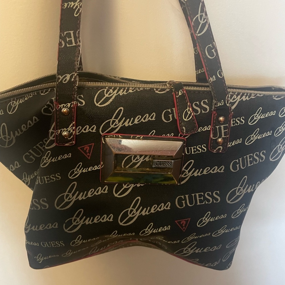 Pre-owned Guess purse